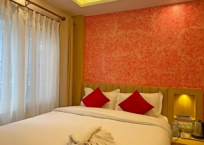 Malati Hotel *