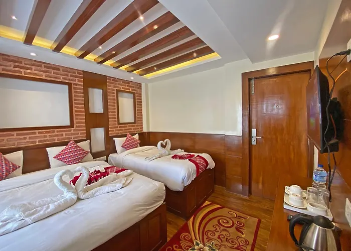 Malati Hotel *